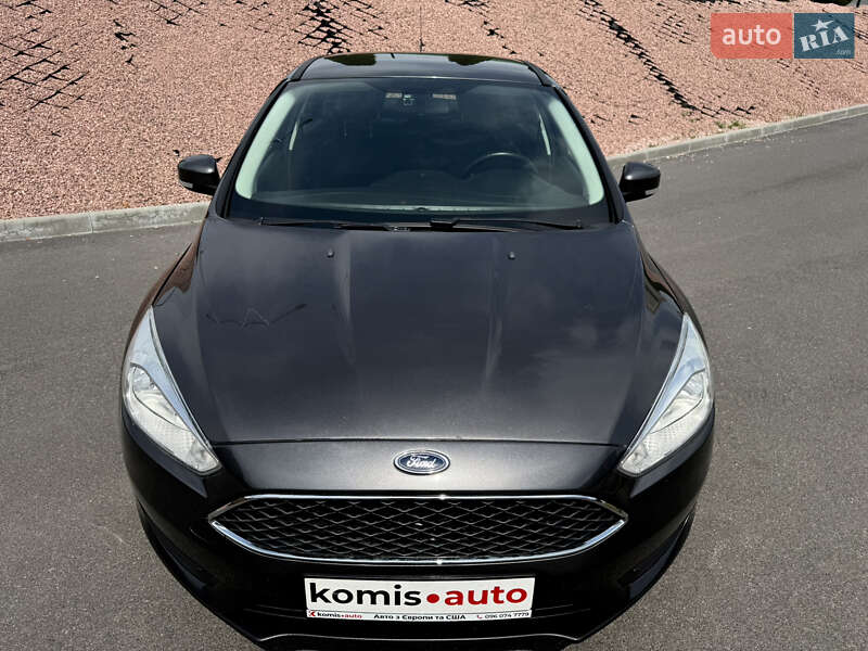 Седан Ford Focus 2015 в Виннице