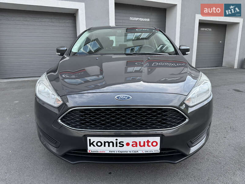 Седан Ford Focus 2015 в Виннице