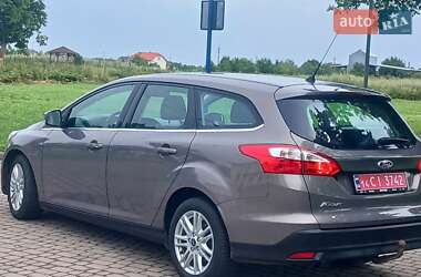 Универсал Ford Focus 2014 в 