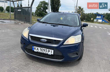 Хэтчбек Ford Focus 2011 в Киеве