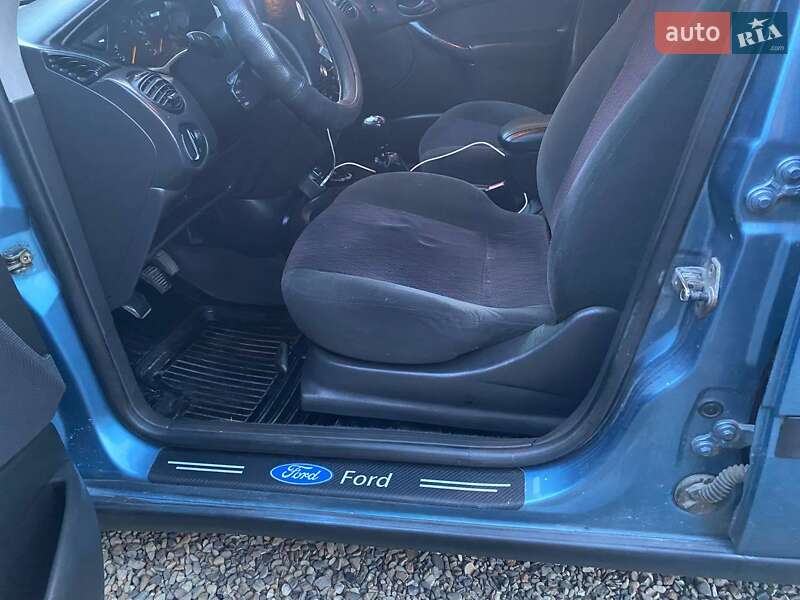 Хетчбек Ford Focus 2000 в Бориславі фото 8 Хетчбек Ford Focus 2000 в Бориславі