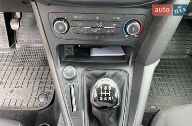 Хэтчбек Ford Focus 2017 в 