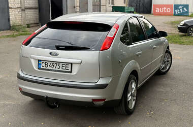 Хэтчбек Ford Focus 2007 в 