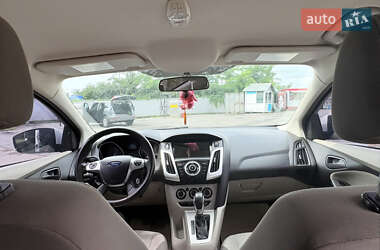 Седан Ford Focus 2012 в Черновцах