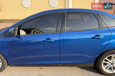 Седан Ford Focus 2017 в 