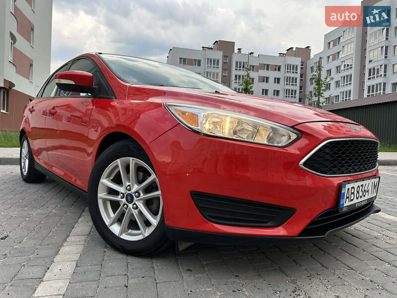 Седан Ford Focus 2015 в 