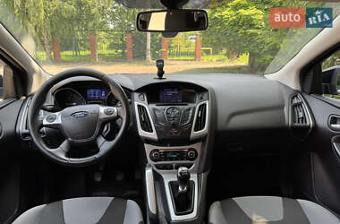 Универсал Ford Focus 2012 в 