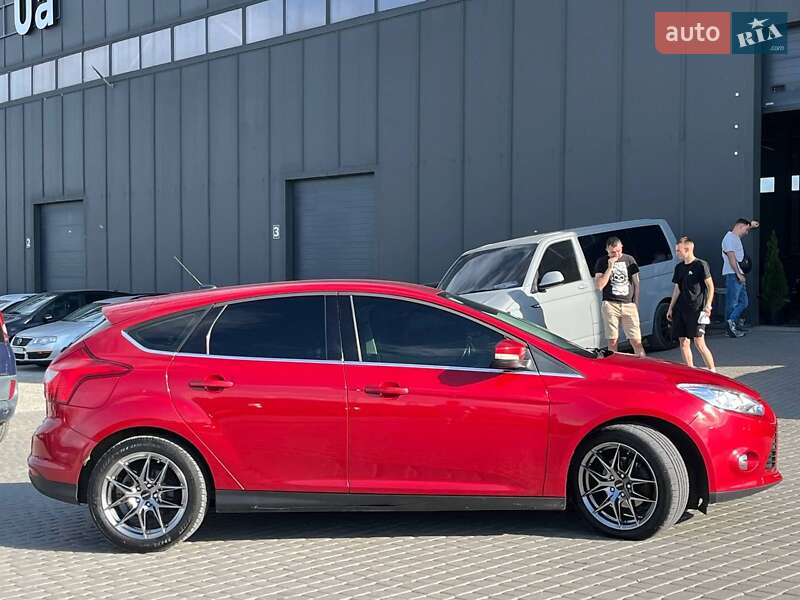 Хэтчбек Ford Focus 2012 в Львове
