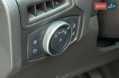 Седан Ford Focus 2015 в 