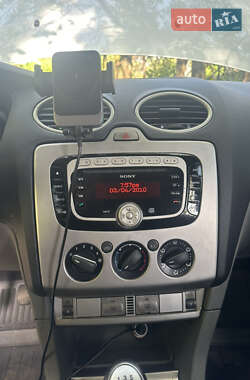 Универсал Ford Focus 2010 в 