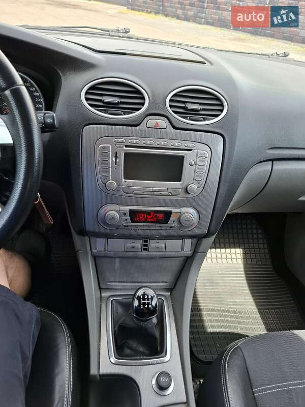 Универсал Ford Focus 2008 в Ровно