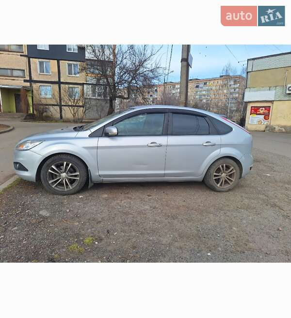 Хэтчбек Ford Focus 2011 в Кривом Роге