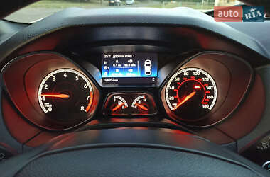 Хэтчбек Ford Focus 2017 в 