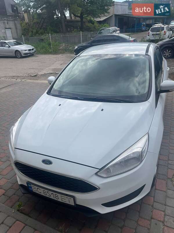 Хэтчбек Ford Focus 2017 в Львове