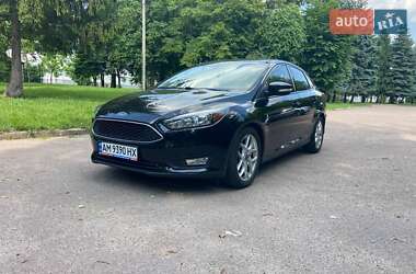 Седан Ford Focus 2015 в 