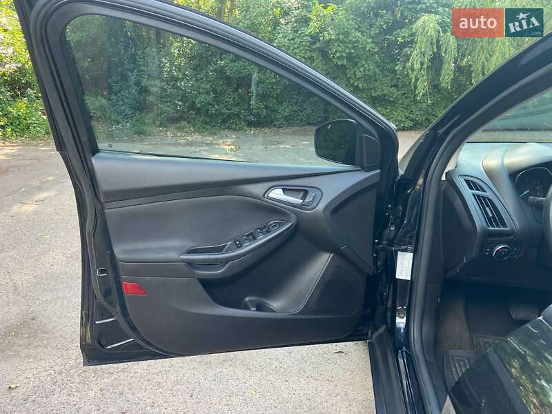 Седан Ford Focus 2015 в Житомире фото 32 Седан Ford Focus 2015 в Житомире