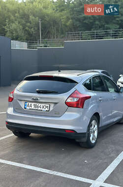 Хэтчбек Ford Focus 2013 в Киеве