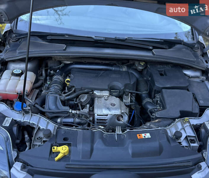 Хэтчбек Ford Focus 2013 в Киеве