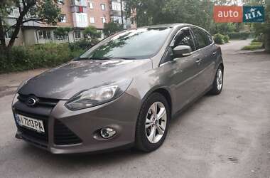 Хэтчбек Ford Focus 2014 в Киеве