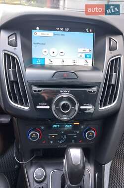 Хэтчбек Ford Focus 2016 в 