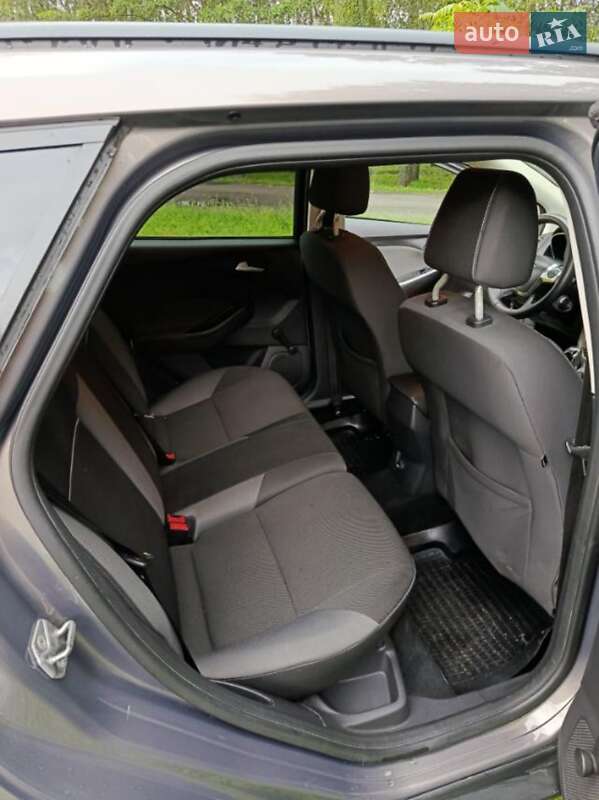 Универсал Ford Focus 2013 в Конотопе фото 12 Универсал Ford Focus 2013 в Конотопе