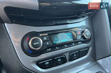 Универсал Ford Focus 2011 в 