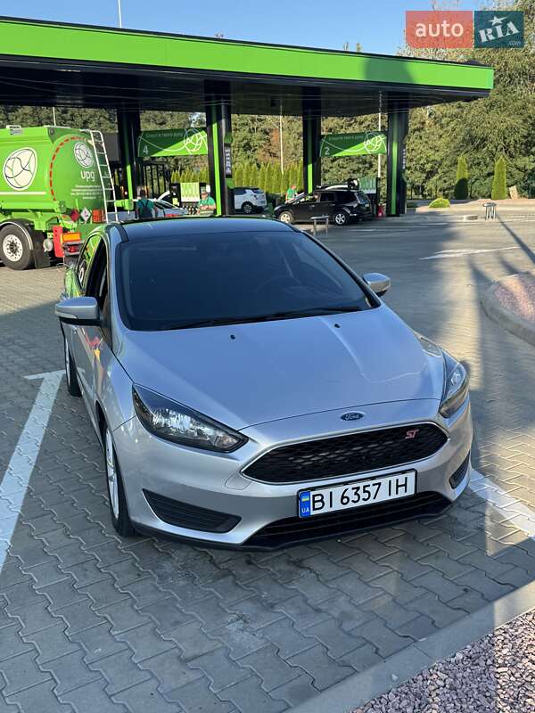 Седан Ford Focus 2016 в Кременчуге