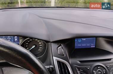 Универсал Ford Focus 2012 в 