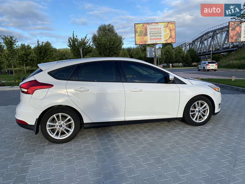 Хэтчбек Ford Focus 2015 в Киеве
