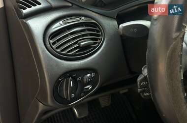 Универсал Ford Focus 2003 в 