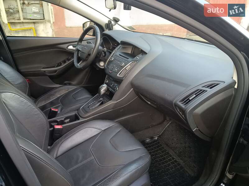 Седан Ford Focus 2016 в Кропивницком