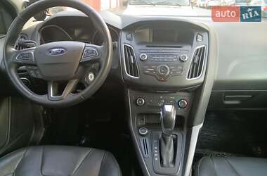 Седан Ford Focus 2016 в 
