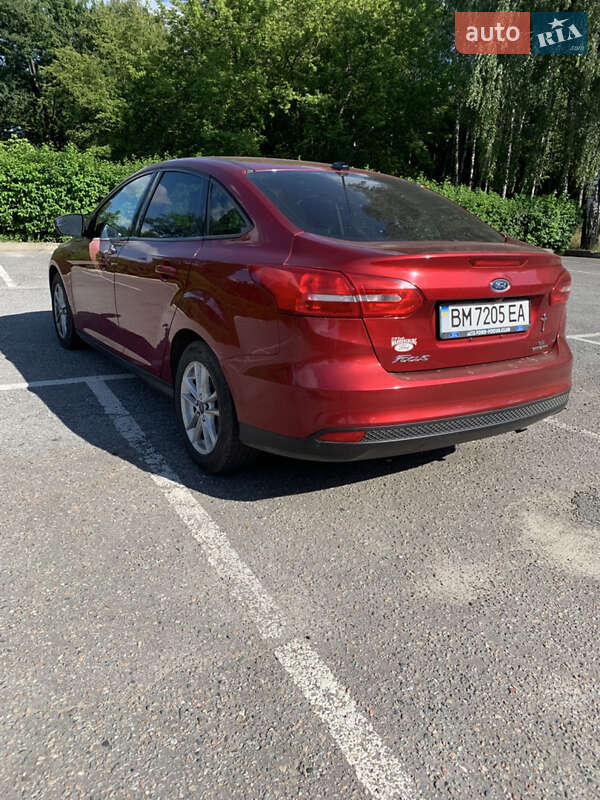 Седан Ford Focus 2015 в Сумах