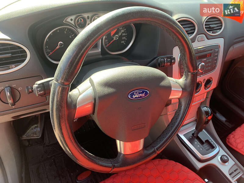 Седан Ford Focus 2010 в Ровно