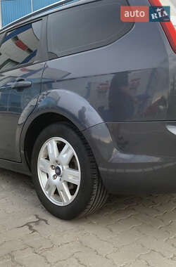 Универсал Ford Focus 2010 в 