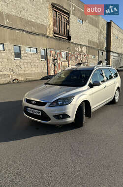 Универсал Ford Focus 2010 в 