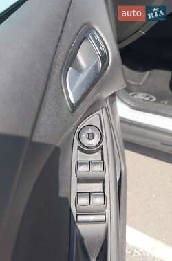 Седан Ford Focus 2017 в 