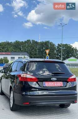 Универсал Ford Focus 2011 в 