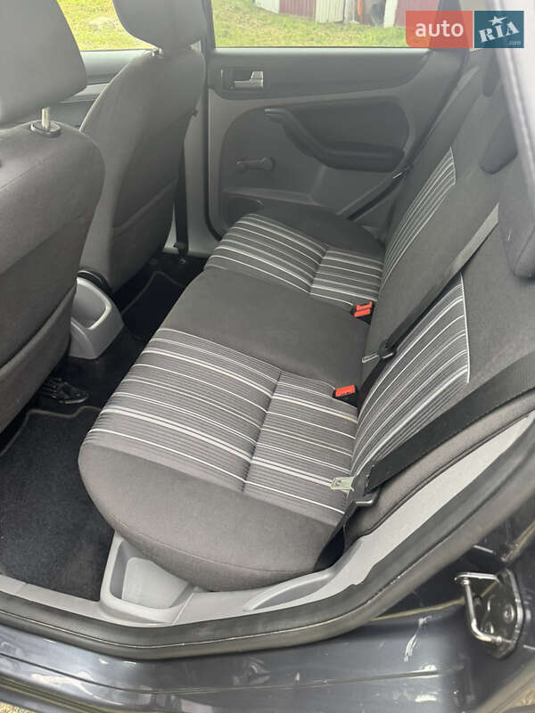 Универсал Ford Focus 2009 в Черновцах