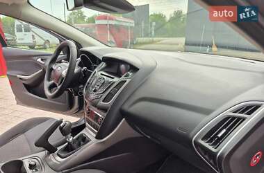Универсал Ford Focus 2013 в 