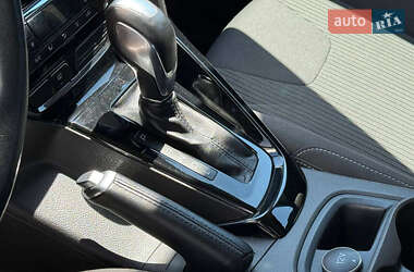 Хэтчбек Ford Focus 2013 в 