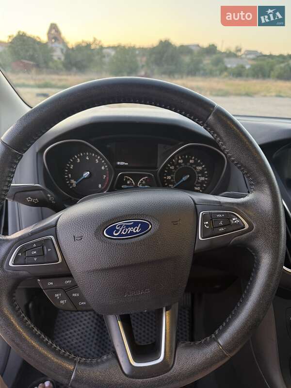 Хэтчбек Ford Focus 2016 в Николаеве
