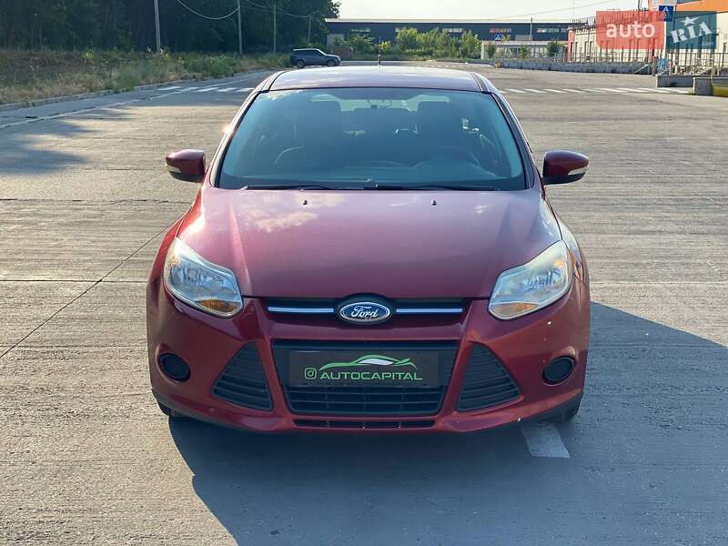 Хэтчбек Ford Focus 2012 в Киеве