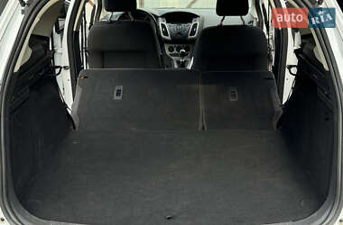 Универсал Ford Focus 2014 в 