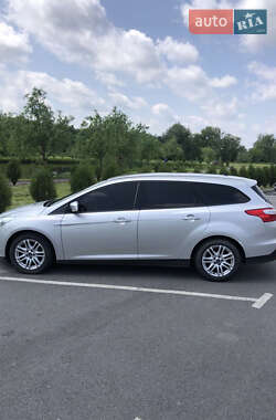 Універсал Ford Focus 2012 в Хмільнику