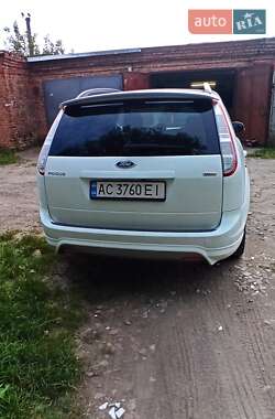 Универсал Ford Focus 2010 в 
