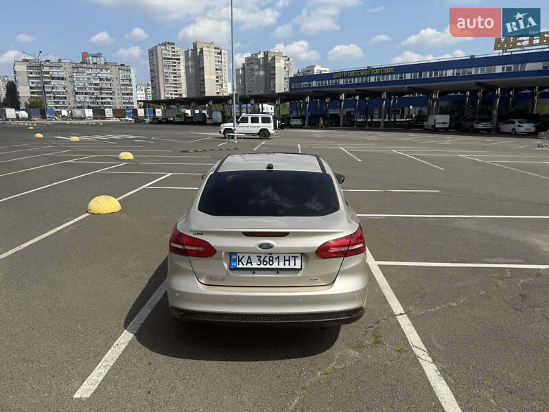 Седан Ford Focus 2017 в Киеве фото 13 Седан Ford Focus 2017 в Киеве