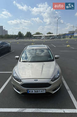 Седан Ford Focus 2017 в Киеве