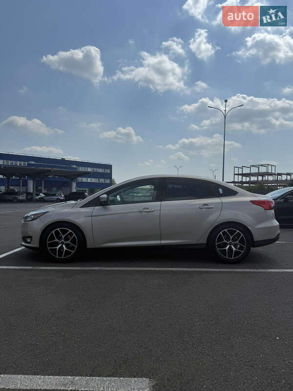 Седан Ford Focus 2017 в Киеве фото 28 Седан Ford Focus 2017 в Киеве