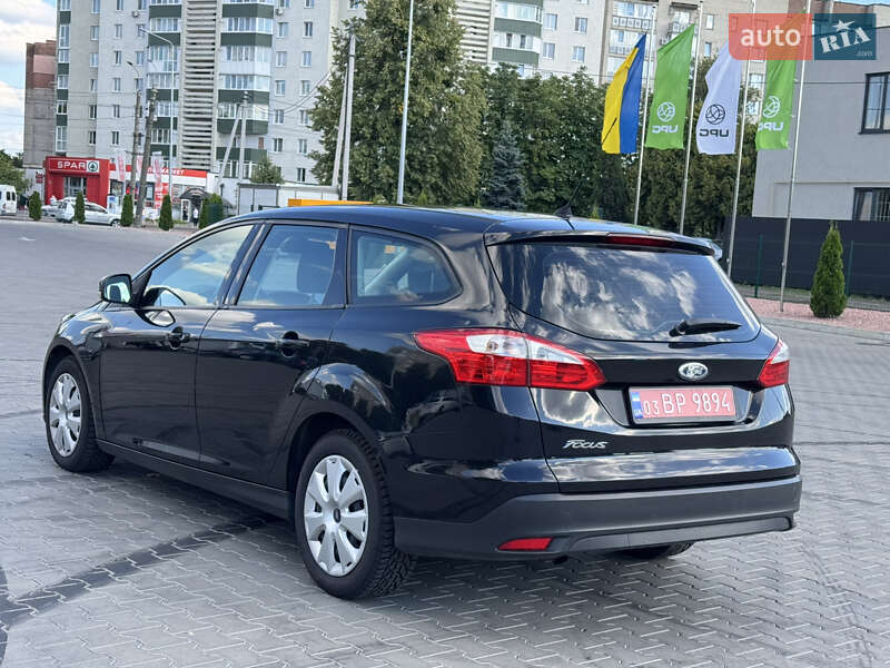 Универсал Ford Focus 2013 в Луцке